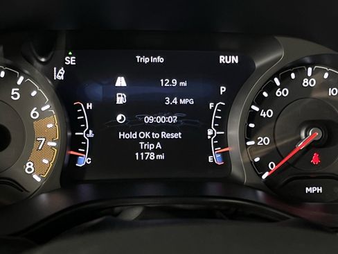 Certified 2025 Jeep Compass Latitude w/ Altitude Special Edition image 16