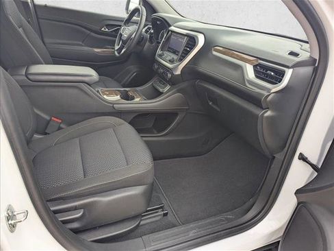 Used 2021 GMC Acadia SLE image 14