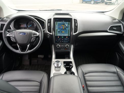 Used 2024 Ford Edge SEL w/ Convenience Package AWD/4WD image 29