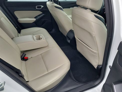 Used 2023 Acura Integra A-Spec image 19