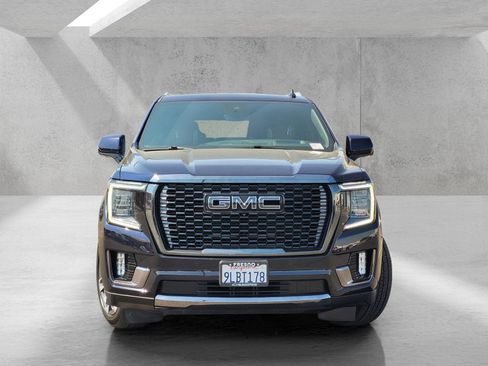 Used 2024 GMC Yukon Denali Ultimate image 2