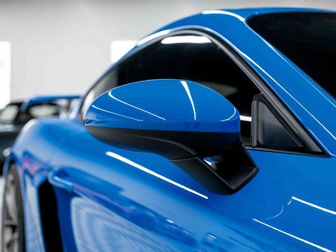 Used 2022 Porsche 718 Cayman GT4 image 19