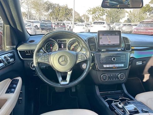 Used 2018 Mercedes-Benz GLS 450 4MATIC image 24
