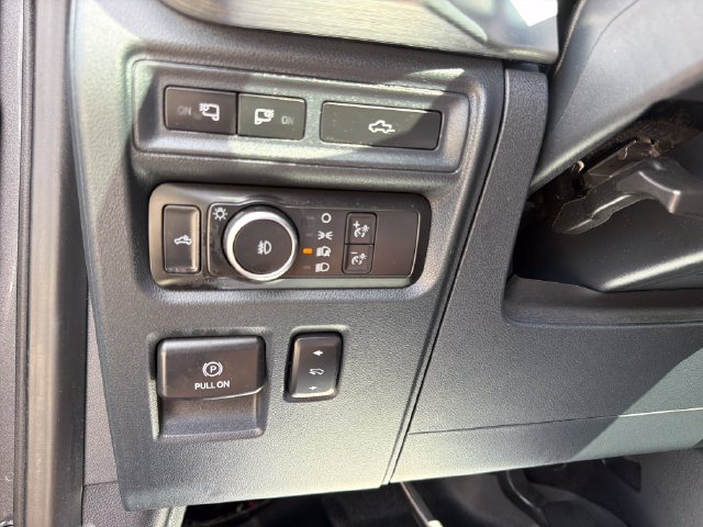 Used 2022 Ford F150 Lariat AWD/4WD image 18