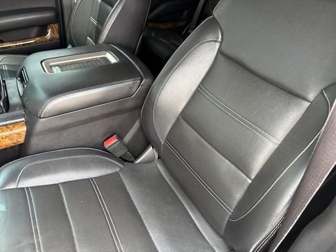 Used 2016 GMC Yukon Denali AWD/4WD image 39
