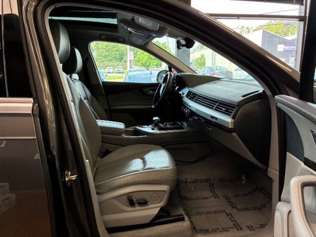 Used 2019 Audi Q7 2.0T Premium w/ Convenience Package AWD/4WD image 34