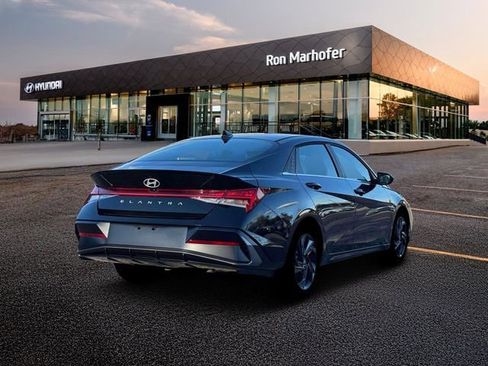 New 2026 Hyundai Elantra SEL Sport Premium w/ Cargo Package FWD image 7