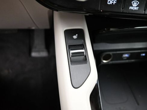 Used 2025 Kia Telluride S FWD image 12