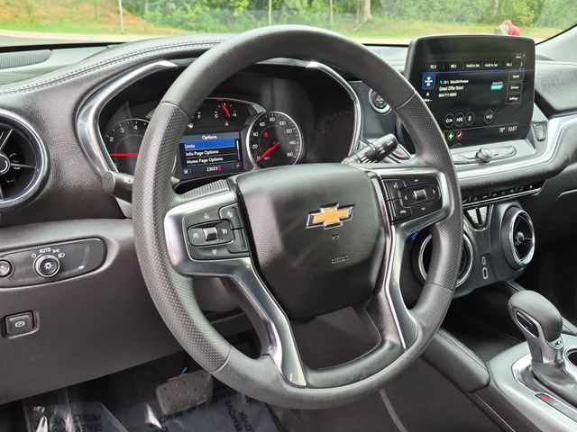 Used 2025 Chevrolet Blazer LT FWD image 31