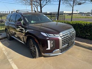 Used 2023 Hyundai Palisade Calligraphy video 1