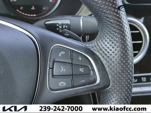 Used 2018 Mercedes-Benz GLC 300 4MATIC image 26