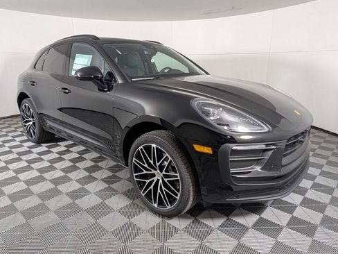New 2026 Porsche Macan image 7