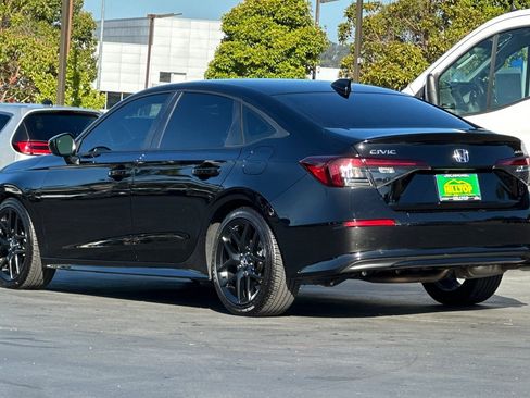 Used 2025 Honda Civic Sport image 7