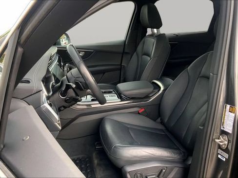 Used 2023 Audi Q7 2.0T Premium Plus AWD/4WD image 17