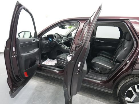 Used 2023 Hyundai Palisade Limited AWD/4WD image 26