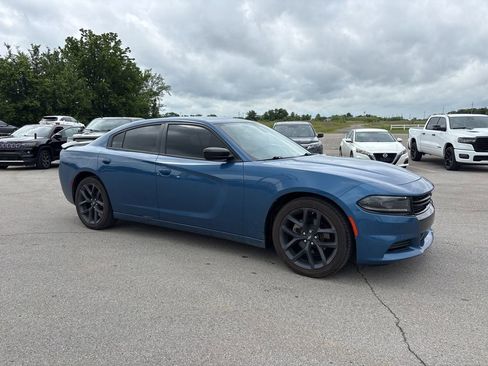 Used 2023 Dodge Charger SXT w/ Blacktop Package RWD image 1