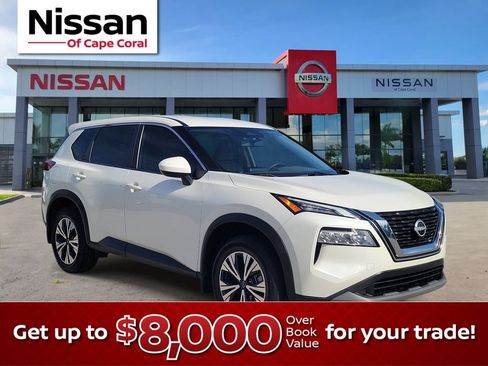 Used 2023 Nissan Rogue SV FWD image 1