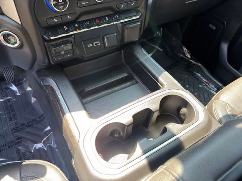 Used 2021 Chevrolet Silverado 1500 LT Trail Boss AWD/4WD image 24