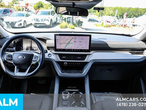 Used 2025 Ford Explorer Active image 25