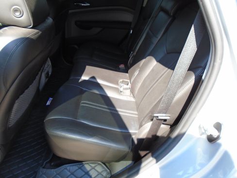 Used 2011 Cadillac SRX 2WD image 11