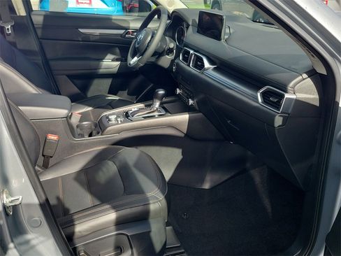 Used 2023 MAZDA CX-5 AWD 2.5 S w/ Preferred Package image 15