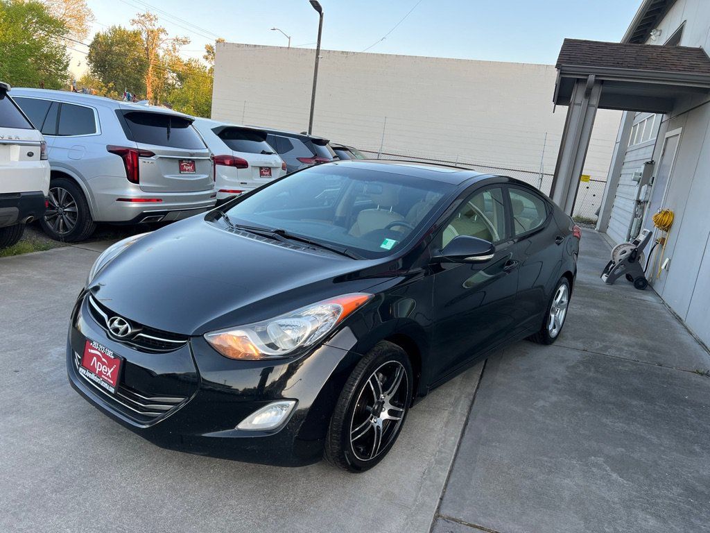 Used 2011 Hyundai Elantra Limited FWD image 3