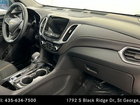 Used 2023 Chevrolet Equinox Premier FWD image 24