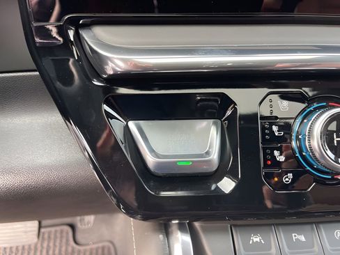 New 2026 GMC Sierra 1500 Denali Ultimate AWD/4WD image 24