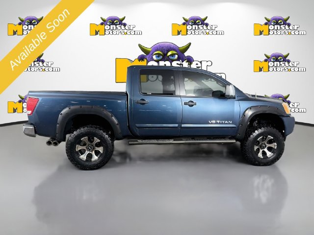Used 2014 Nissan Titan SV AWD/4WD image 4