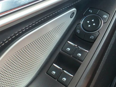 Used 2020 Ford Explorer ST w/ Premium Technology Package AWD/4WD image 24