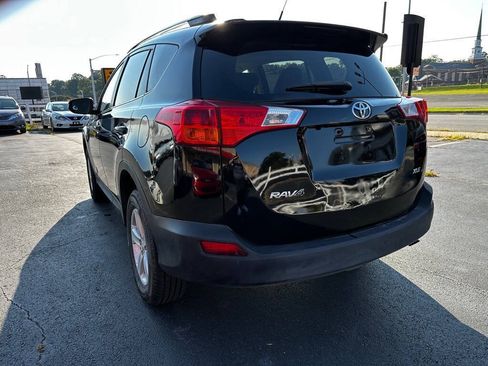 Used 2013 Toyota RAV4 XLE FWD image 5