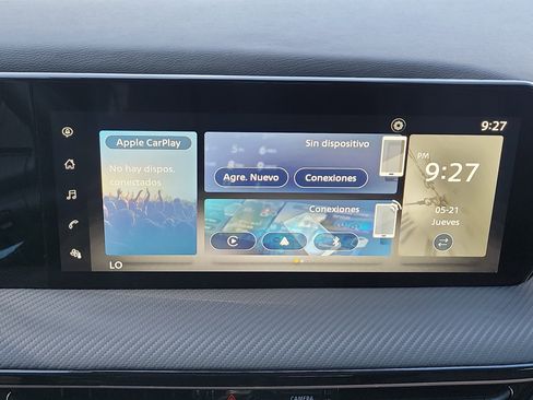 Certified 2025 Nissan Kicks SR FWD image 27