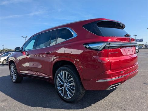 New 2026 Buick Enclave Avenir image 6