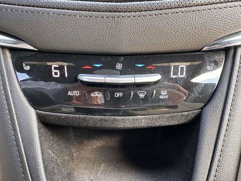Used 2018 Cadillac XT5 AWD w/ LPO, Wheel Lock Package image 23