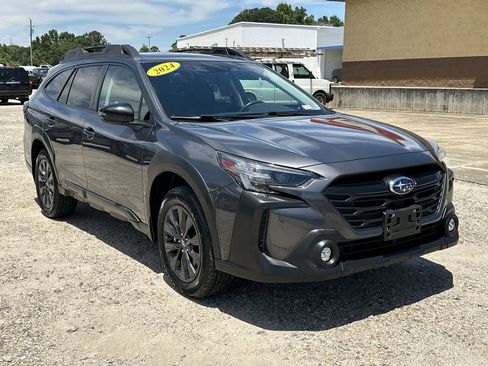 Used 2024 Subaru Outback Onyx Edition XT AWD/4WD image 2