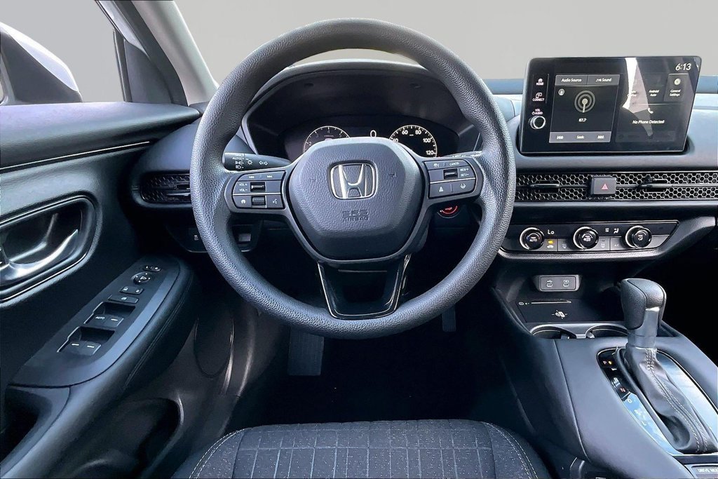 Certified 2026 Honda HR-V LX image 8