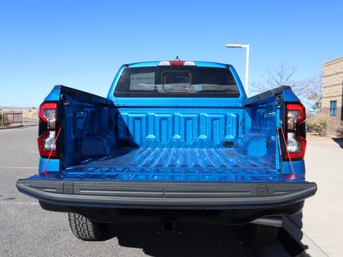 New 2025 Ford Ranger Lariat w/ Black Appearance Package image 20