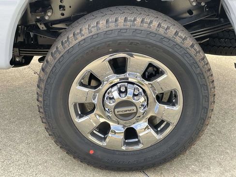 New 2026 Ford F250 Lariat w/ Lariat Ultimate Package AWD/4WD image 9
