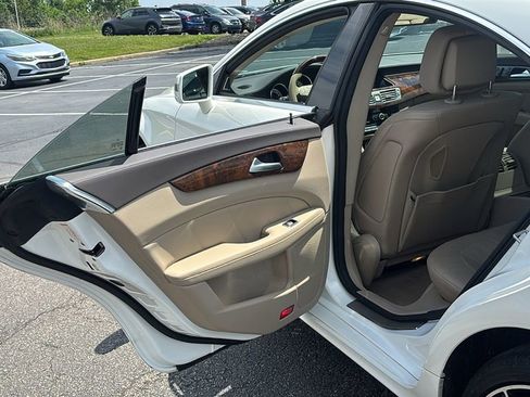 Used 2014 Mercedes-Benz CLS 550 image 27