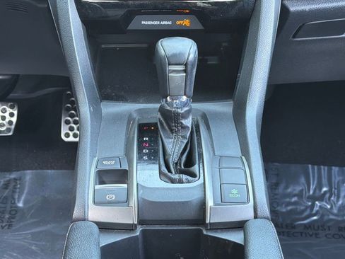 Used 2020 Honda Civic Sport image 46
