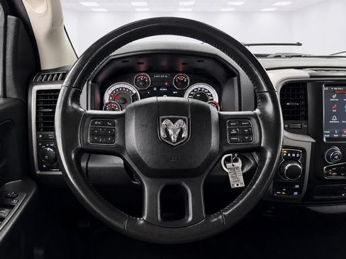 Used 2019 RAM 1500 Express w/ Wheel & Sound Group AWD/4WD image 33