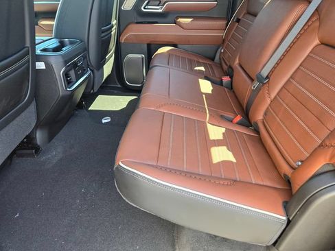 New 2026 GMC Sierra 2500 Denali Ultimate w/ Snow Plow Prep/Camper Package AWD/4WD image 7