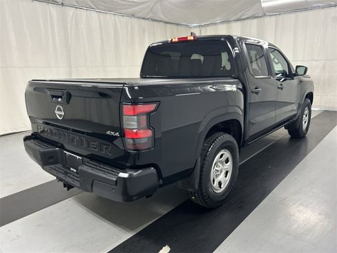 Used 2023 Nissan Frontier S w/ Technology Package image 8