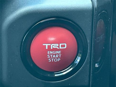 Used 2024 Toyota Tacoma TRD Sport w/ TRD Sport Upgrade Package AWD/4WD image 20