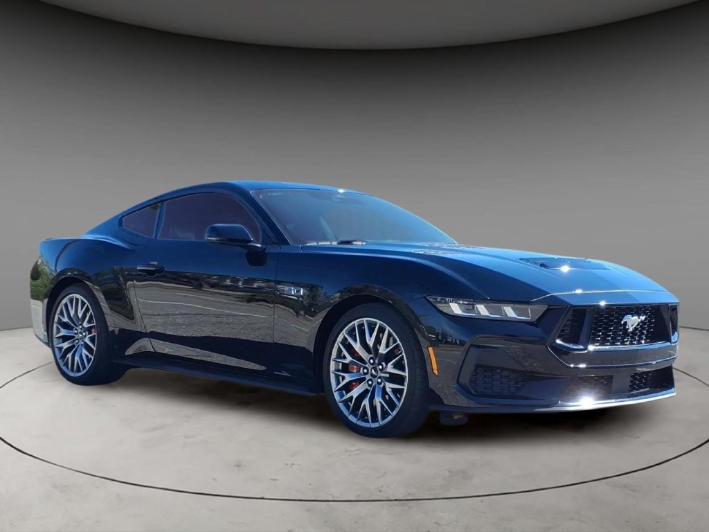 Used 2024 Ford Mustang GT Premium RWD image 5