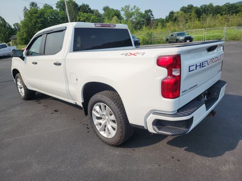Certified 2023 Chevrolet Silverado 1500 Custom AWD/4WD image 6