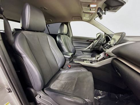 Used 2023 Mitsubishi Eclipse Cross SE image 14