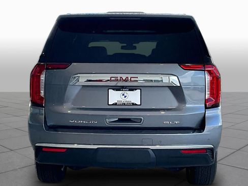 Used 2021 GMC Yukon SLT w/ SLT Premium Package AWD/4WD image 4