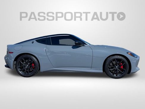 Certified 2024 Nissan Z Performance w/ Floor Mat Package image 9