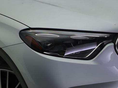 Certified 2023 Mercedes-Benz GLC 300 image 25